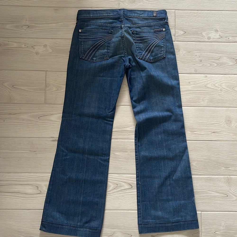 7 For All ManKind 29